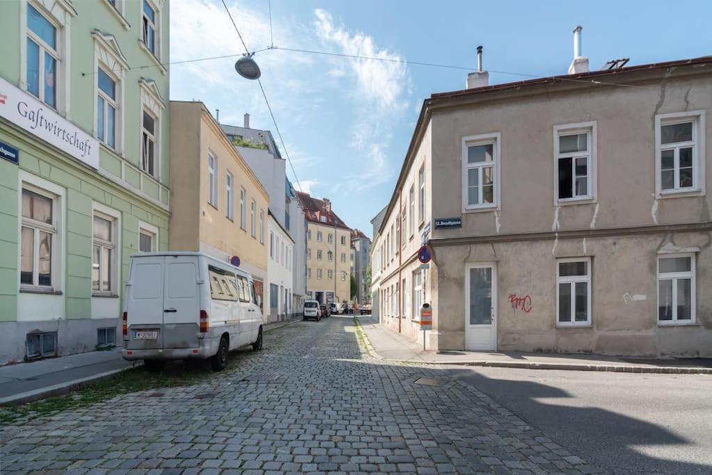 Апартаменты Neu Und Hell In Zentraler Ruhelage Mit Parkplatz Вена Экстерьер фото
