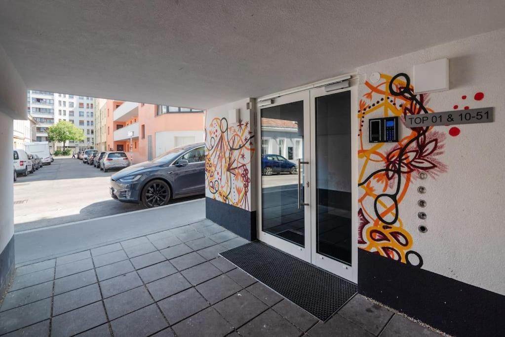 Апартаменты Neu Und Hell In Zentraler Ruhelage Mit Parkplatz Вена Экстерьер фото